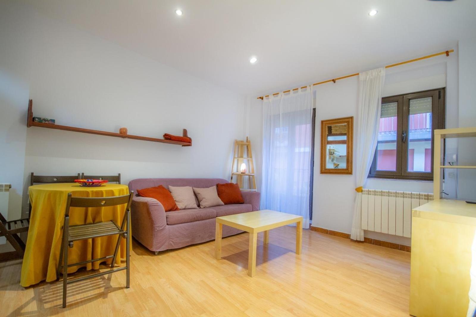 Apartamento Magic Iii A 15 Segundos De La Plaza Mayor Y 1 Minuto De La Catedral Leão